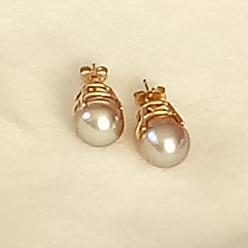Champagne color freshwater pearls