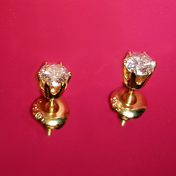 Best diamond solitaire earrings