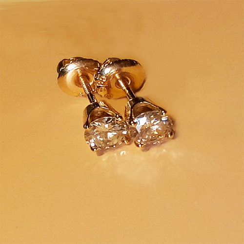 14 karat Gold Earrings Studs