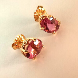 Pink-Sapphire-earrings-Oval