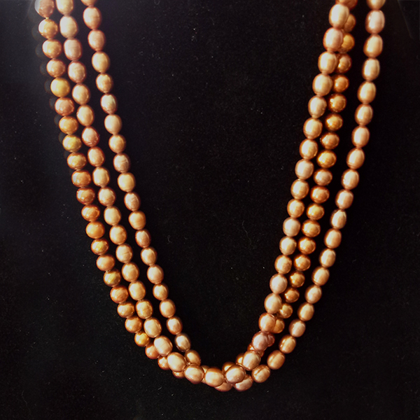 Chocolate color triple strand freshwater pearl necklace 17½”