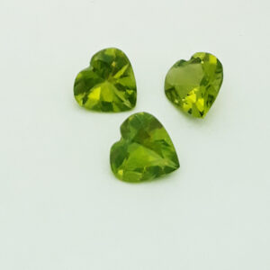 7mm fine Peridot heart shaped stones