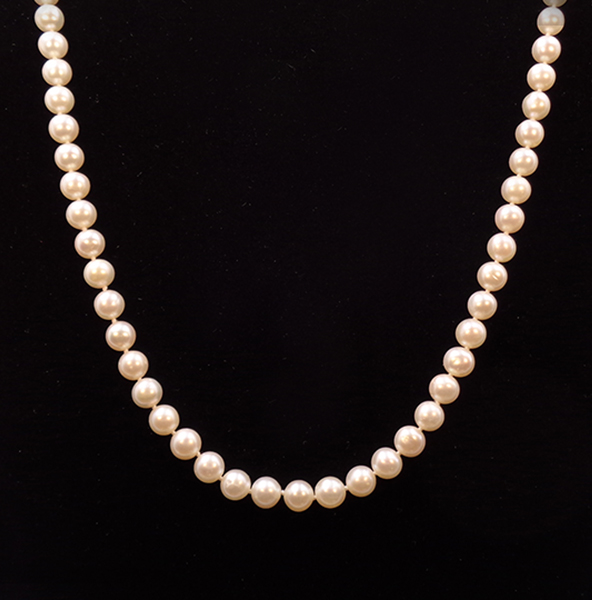cultured pearl necklace 18