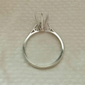 Platinum Traditional 6 prong solitaire Band
